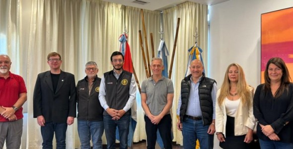 PARQUES NACIONALES Y EL MUNICIPIO DE VILLA CARLOS PAZ REFUERZAN SU VÍNCULO PARA POTENCIAR LA ACTIVI