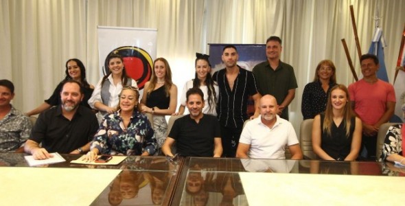 PRESENTARON AL JURADO DE LOS PREMIOS “CARLOS 2026”: LA CEREMONIA SERÁ EL LUNES 2 DE FEBRERO