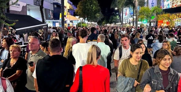CARLOS PAZ FUE EL DESTINO MÁS CONVOCANTE DEL VERANO EN CÓRDOBA CON OCUPACIÓN PLENA EN CARNAVAL