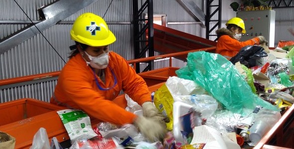 Avanza el trabajo de reciclado en el Centro Ambiental