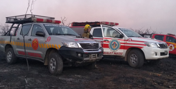 Voraz incendio afectó a Carlos Paz y zonas aledañas