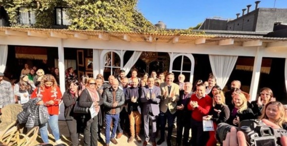 CARLOS PAZ PRESENTE EN EL LANZAMIENTO DE LA TEMPORADA DE INVIERNO DE LA PROVINCIA DE CÓRDOBA