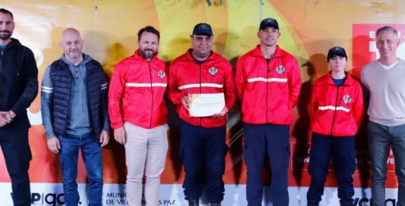 PROGRAMA VCP ILUMINA: RECONOCIMIENTO A VECINOS DE LOS BARRIOS LA CUESTA, SARMIENTO Y JOSÉ MUÑOZ 