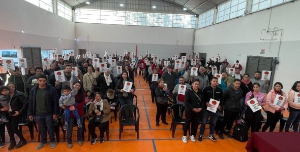 PROGRAMA TERRENOS PARA TU VIVIENDA 2: 100 FAMILIAS DE LA CIUDAD BENEFICIADAS