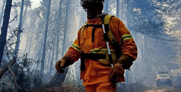 EL DURAZNO: EL INCENDIO FUE CONTENIDO Y MANTIENEN GUARDIA DE CENIZAS