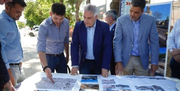 ALTA GRACIA: LLARYORA SUPERVISÓ LAS OBRAS DE REVALORIZACIÓN DE AVENIDA SAN MARTÍN