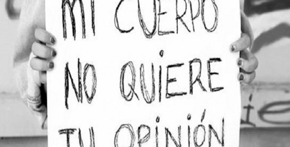 Aprobaron la ley que tipifica como delito el acoso callejero
