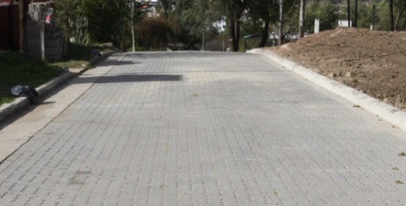 Inauguraron obra de adoquinado en Bv. La Paz