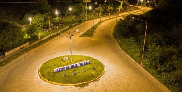 El barrio Altos del Valle quedo 100% iluminado