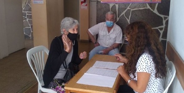 Registro de personas extranjeras y foráneas para sacar el turno de vacunación COVID-19