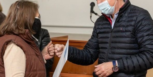 Continúa la asistencia a los damnificados por los incendios