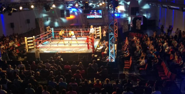Se vivió una velada boxística con gran convocatoria