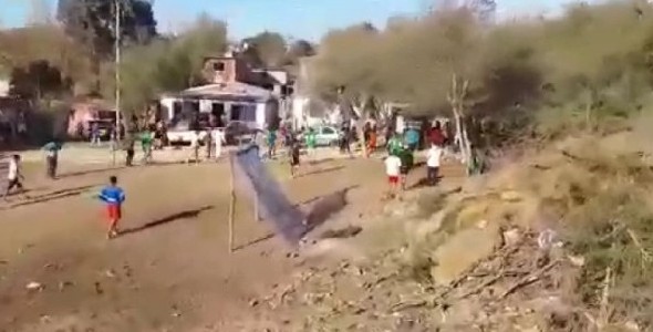 En plena cuarentena un partido de fútbol terminó en brutal pelea
