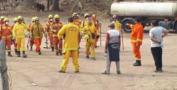 Bomberos lograron controlar el incendio en Carlos Paz y sur de Punilla