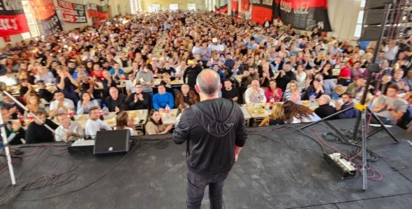 LUIS JUEZ, EN EL FESTEJO POR EL DÍA DEL TRABAJADOR EN EL COMEDOR UNIVERSITARIO