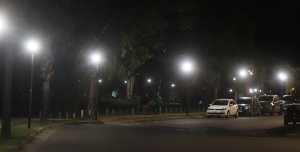 Villa Dominguez y Los Eucaliptus 100x100 iluminado