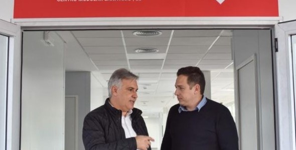 Llaryora recorrió las obras del Hospital de Pronta Atención de la zona norte