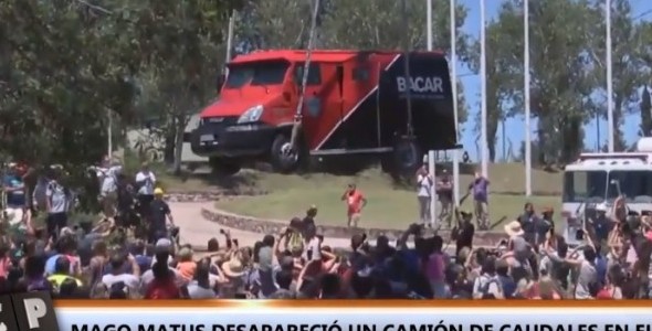El Mago Matus desapareció un camión de caudales en el aire