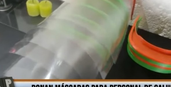 Donan máscaras para personal de salud