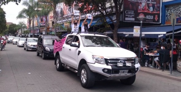 Se realizó una caravana por los 6 años del femicidio de Andrea Castana