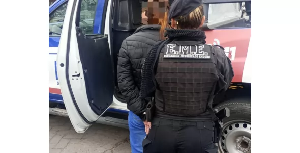 Dos detenidos por agredir a efectivos policiales en carlos paz