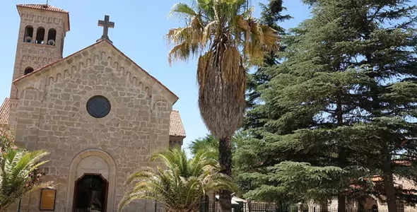 El Arzobispado designó nuevas autoridades en la Parroquia Niño Dios tras la salida del padre Nicol