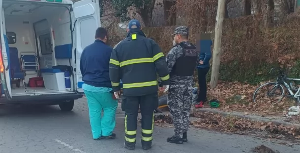 Ciclista resultó herido tras ser embestido por un auto en Villa Independencia