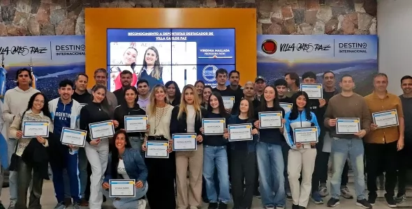 Reconocimiento a deportistas carlospacenses
