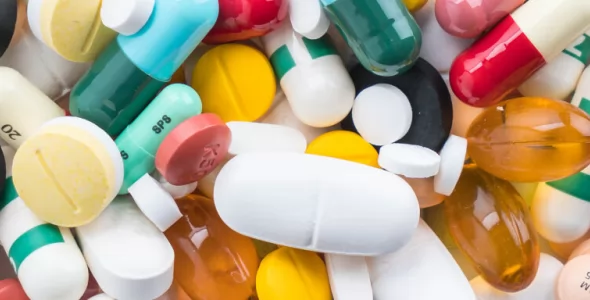 Medicamentos: farmacéuticos cuestionan la desregulación y advierten sobre riesgos para la salud