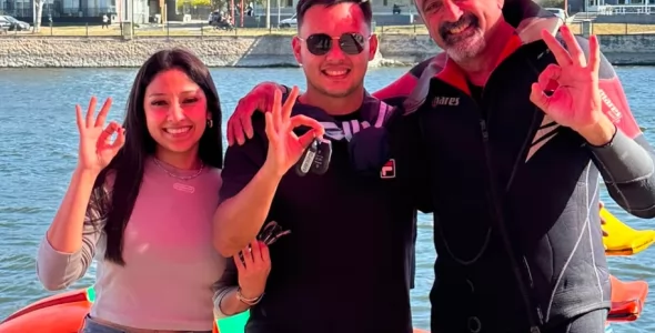 Odasso recuperó la llave de un turista y transformó el gesto en una ayuda para Thiago