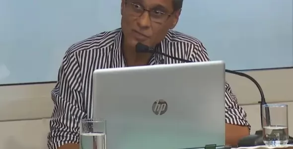 El concejal Carlos Quaranta elevó un proyecto para eliminar la Defensoría del Pueblo