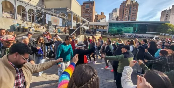 El Día del Folklore convocó a 7.000 personas en el Paseo del Buen Pastor
