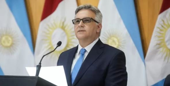 Pruebas PISA: Llaryora destacó que Córdoba lidera en Argentina y está en el podio de América Lat