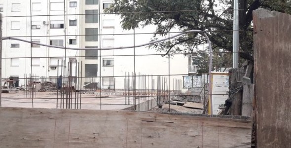 Cayó un obrero desde 5 metros de altura