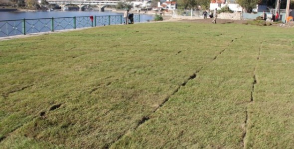 Mejoran las instalaciones de Playa Esmeralda