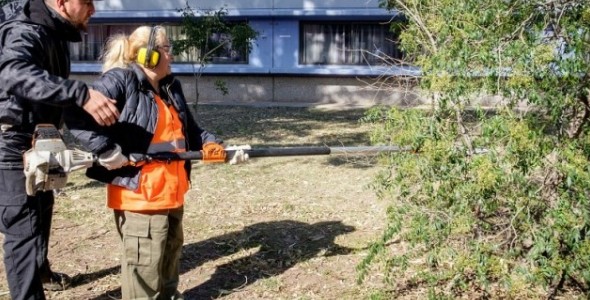 ECONOMÍA POPULAR: CAPACITACIÓN PARA MANTENER ESPACIOS VERDES
