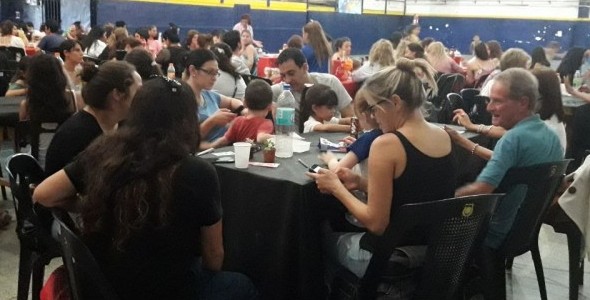 Té bingo en el Club Sarmiento