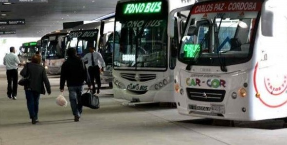 Continúa el conflicto con los choferes del transporte interurbano