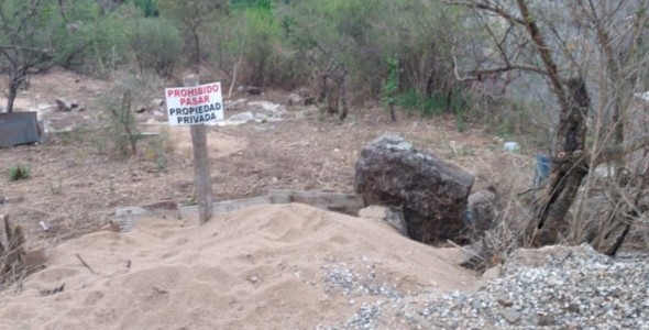 Denuncian usurpaciones de terrenos en Cuesta Blanca