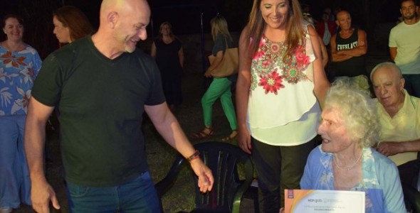 VCP ILUMINA:  EL BARRIO ALTOS DE LAS VERTIENTES YA ESTÁ 100% ILUMINADO