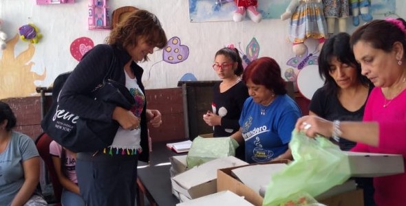 Panza Caliente vendió pollos para recaudar dinero