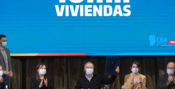 Schiaretti firmó convenios con 245 municipios para construir más “Viviendas Semilla”