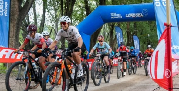 UNOS 700 CICLISTAS HICIERON LA VUELTA A ALPA CORRAL