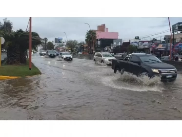 Continúa el temporal y sigue vigente el alerta amarilla en Villa Carlos Paz y la cuenca del San Roq